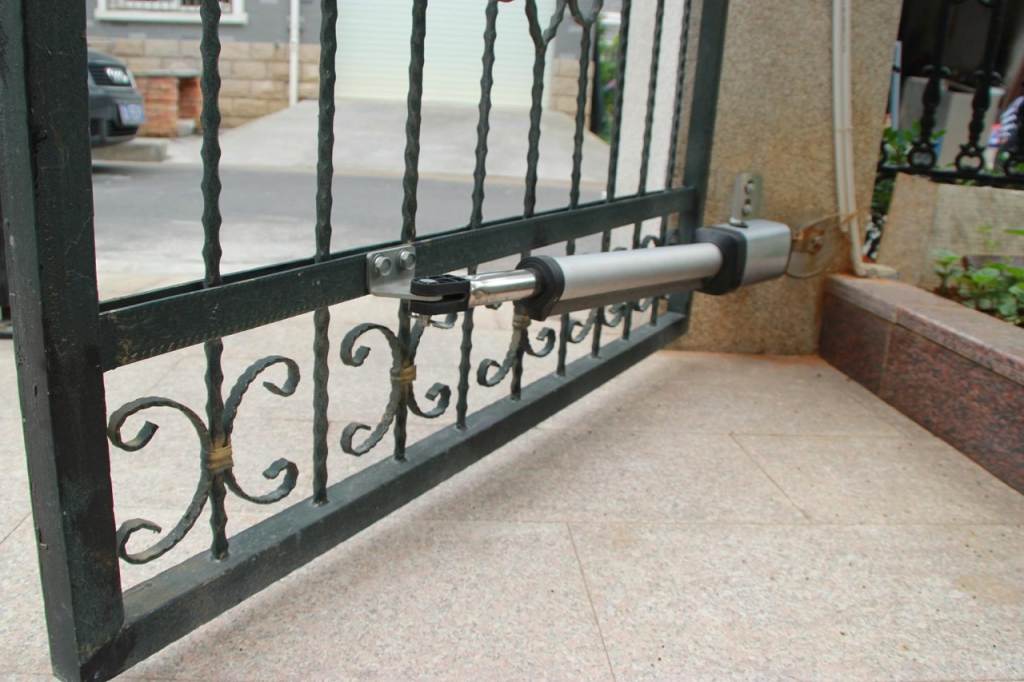 fence 4